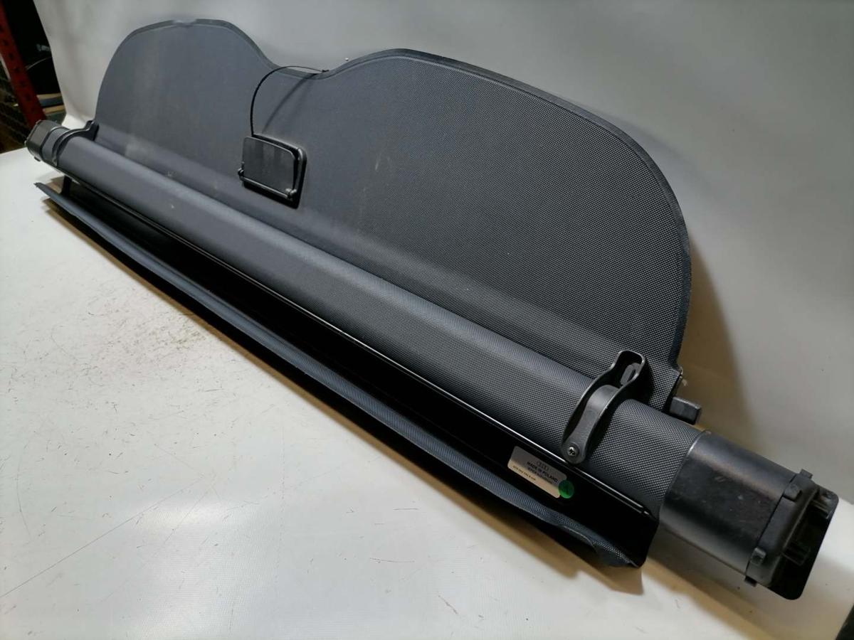 Audi A4 B5 original Laderaumrollo Abdeckung Koffrerraum Kombi Avant Bj.1998